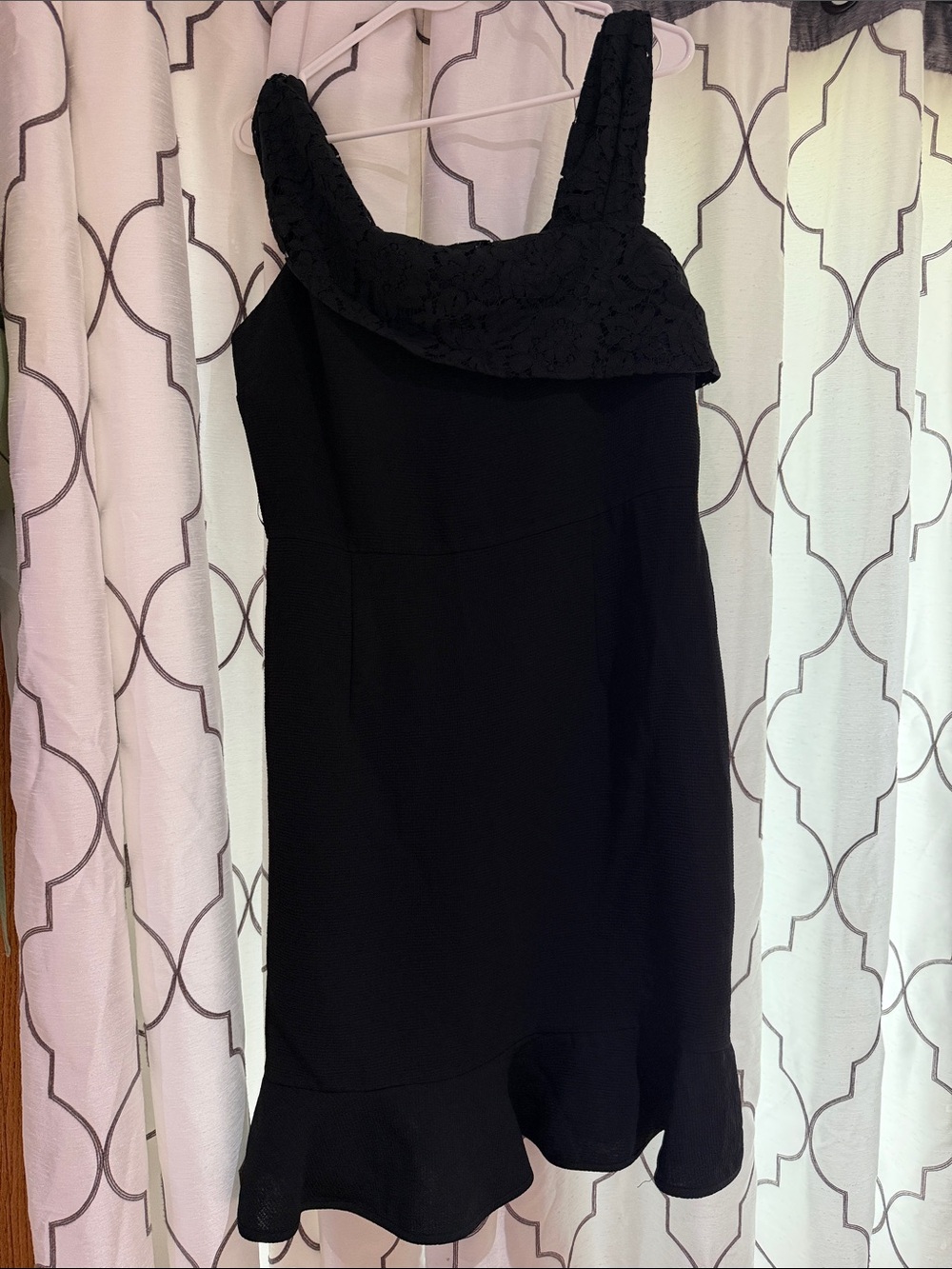Nanette Lepore Black Sleeveless Dress with Lace Detail